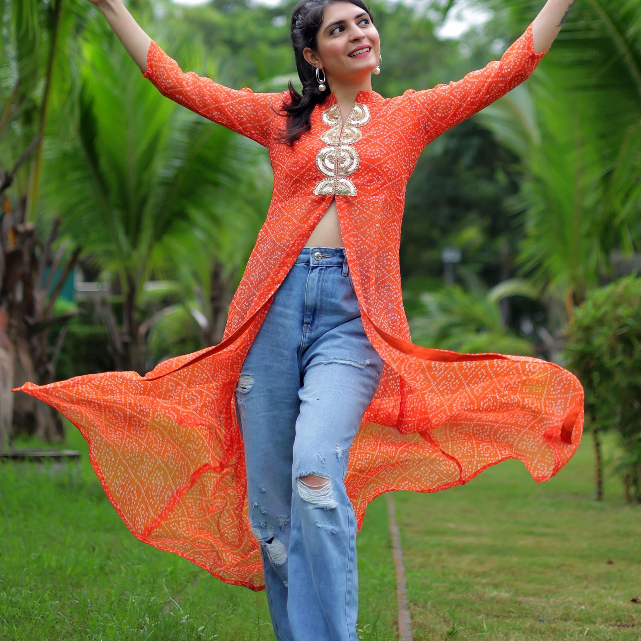 Georgette Bandhani Print Embroidery High front Slit Kurta