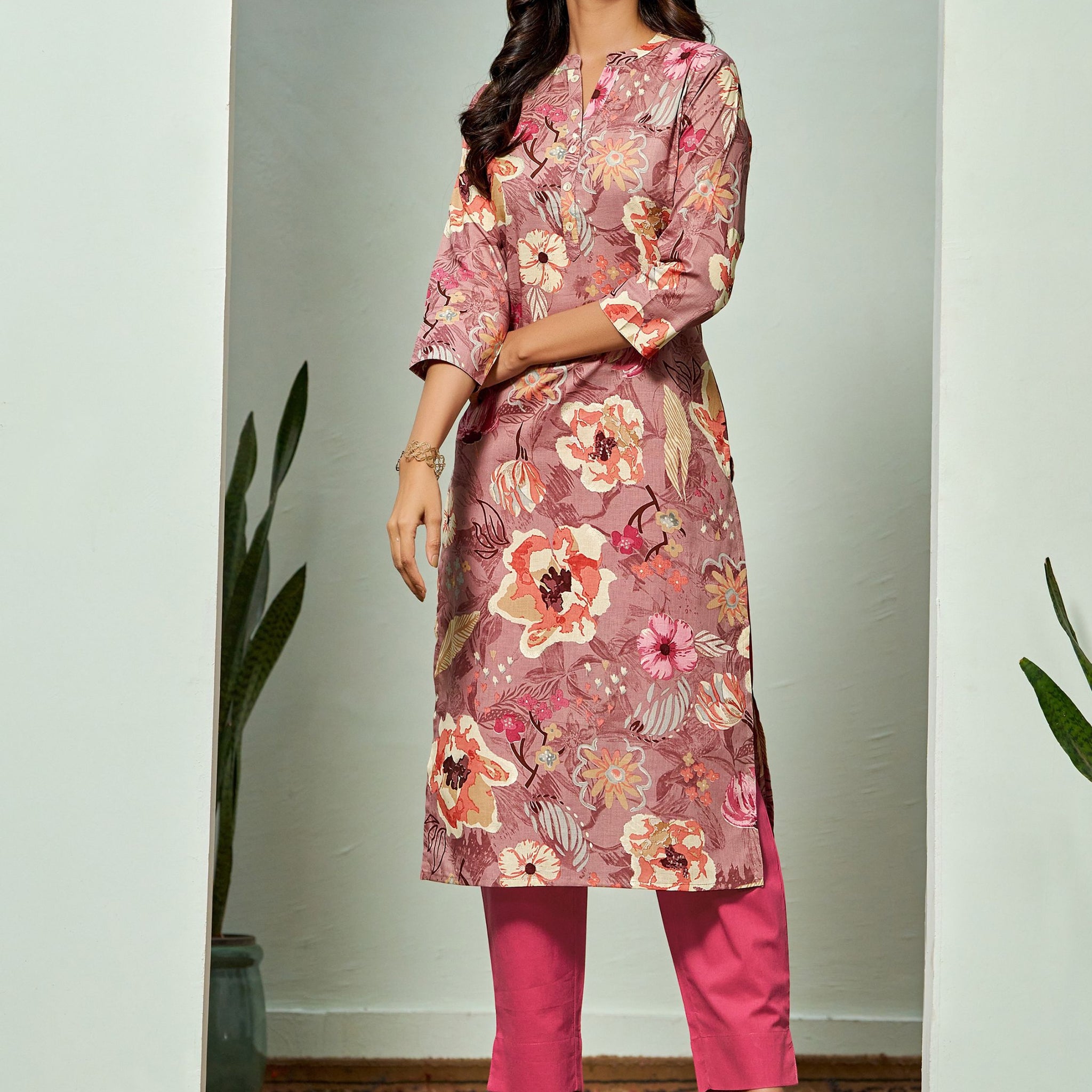 Straight Floral Print Kurta With Pant Set