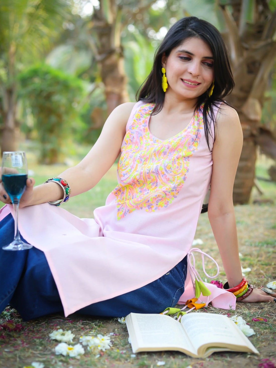 Light Pink Cotton Blend Yoke Embriodery Sleeveless Kurta With Tassles and Kodi