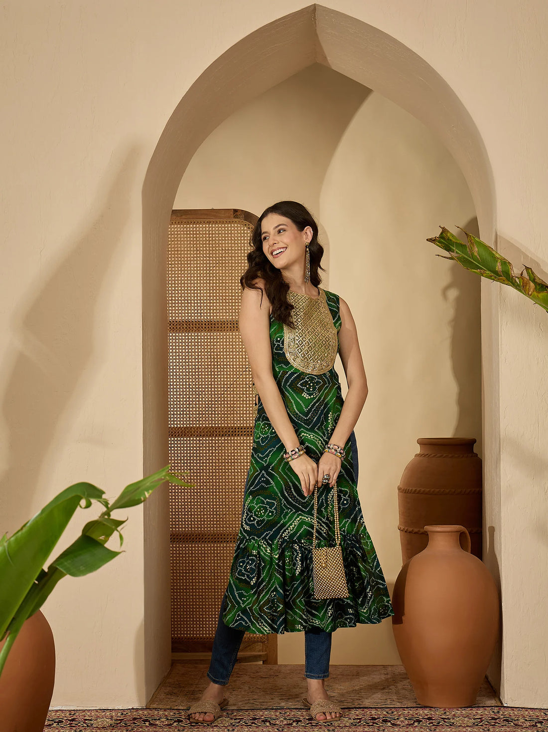 Green Rayon Bandhani Print & Yoke Embroidery Sleeveless Kurta
