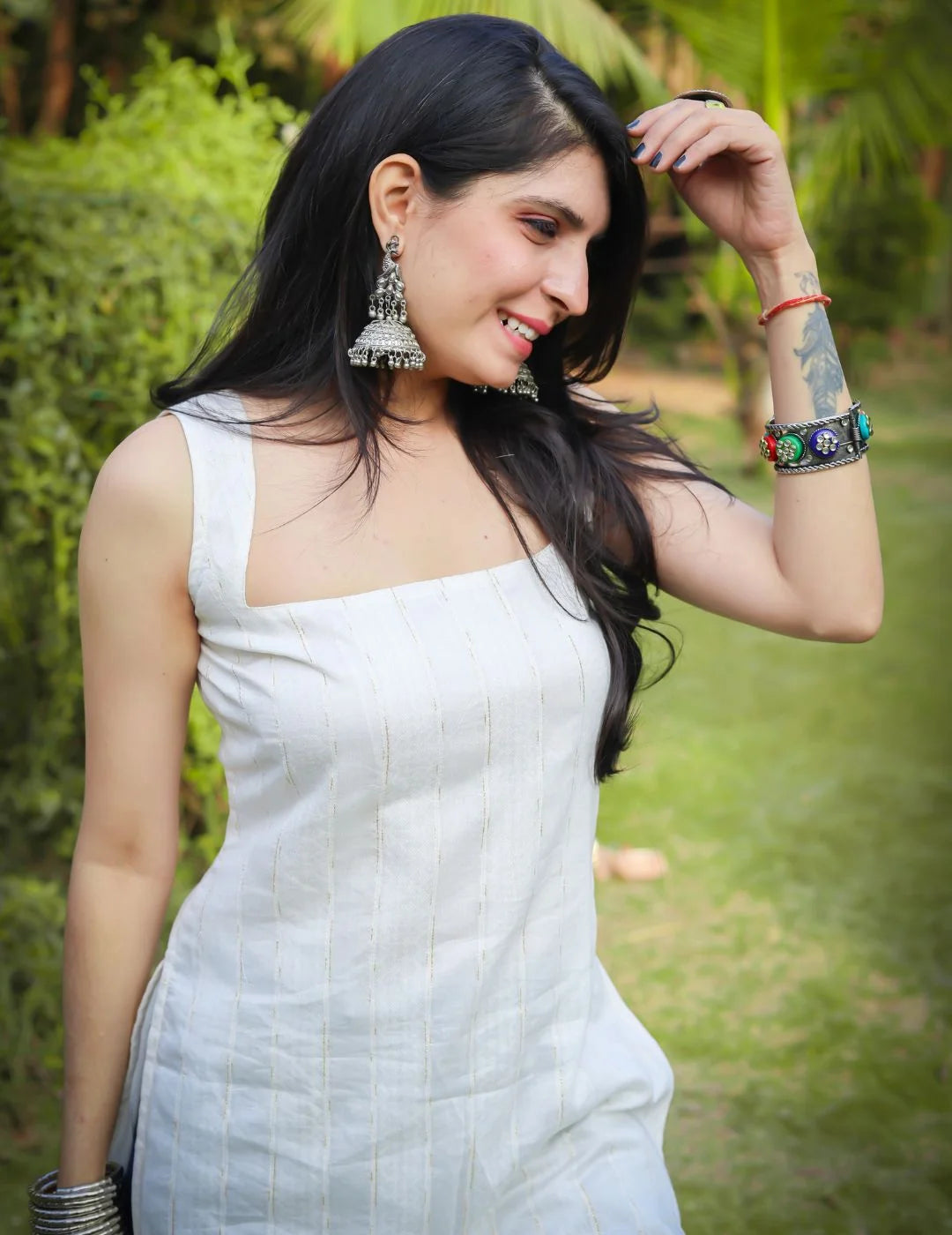 Silk Blend Zari Embroidery Sleeveless Straight White Kurta for summer