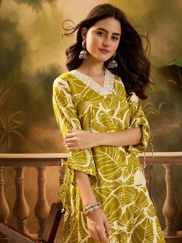 Paroot Green Viscose Rayon Printed V-Neck Co-ords set
