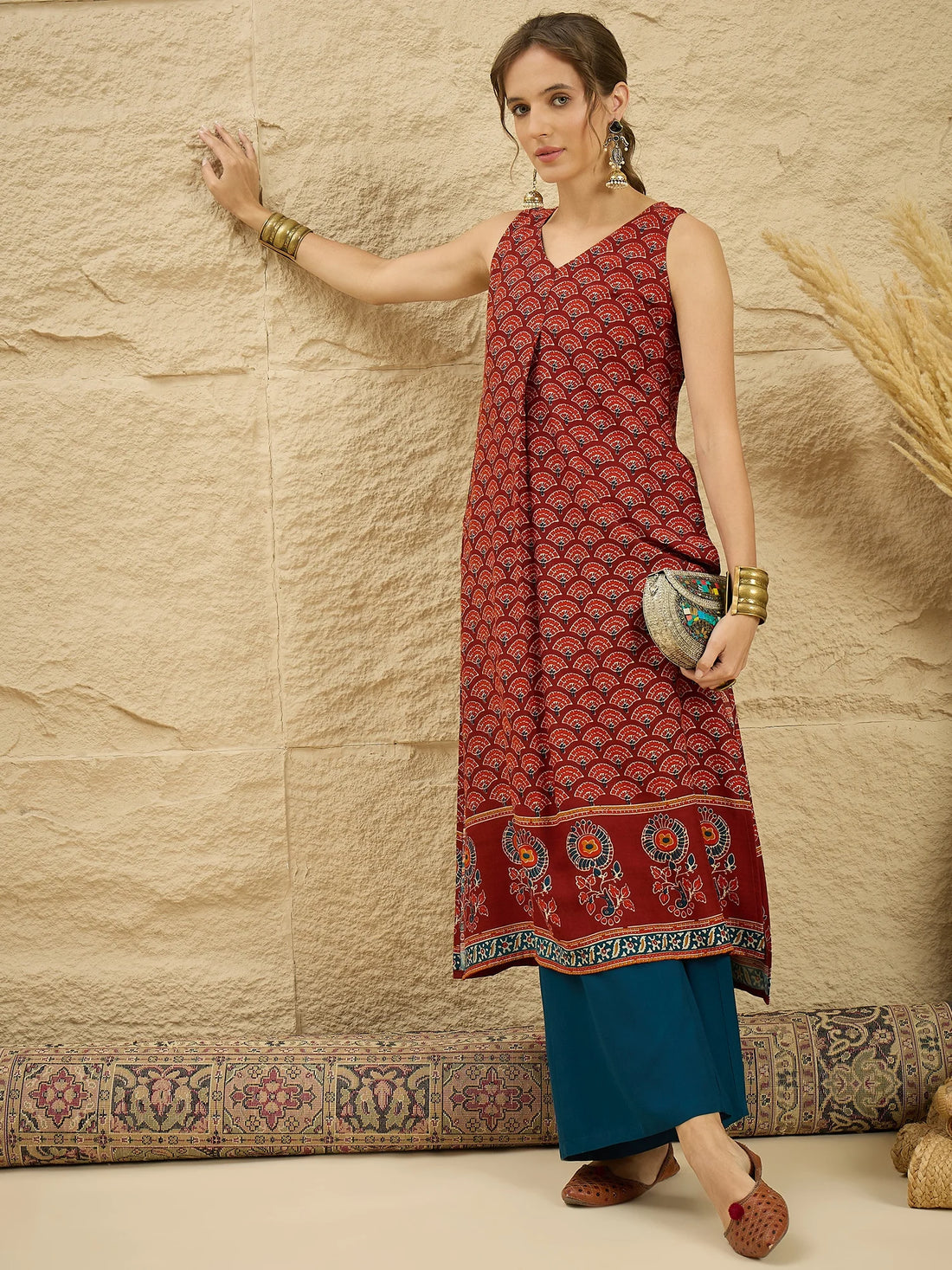 Maroon Viscose Rayon Ethnic Motif Printed A-Line Pocket Kurta With Palazzo