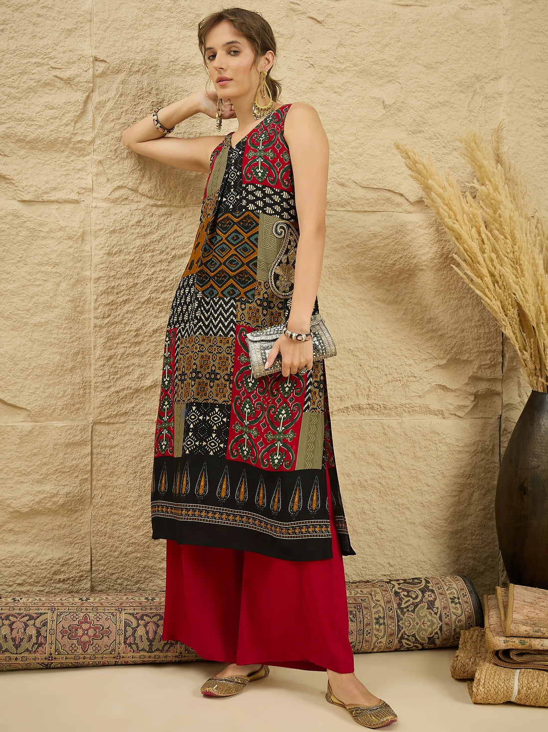 Black Viscose Rayon Ethnic Motif Printed A-Line Pocket Kurta With Palazzo