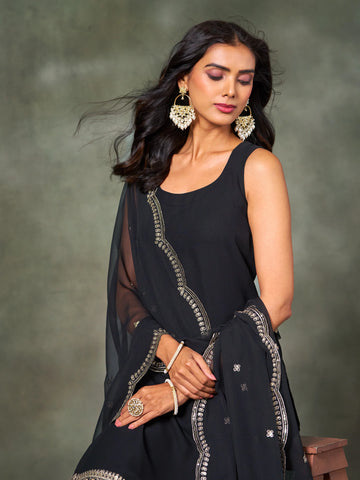 Black Georgette Embroidered straight sleeveless Kurta Pant with Dupatta Set