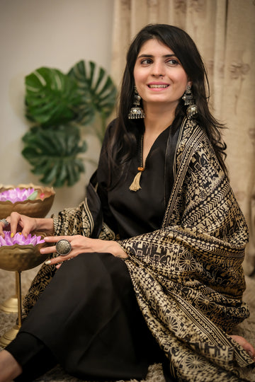 Black Cotton Blend Solid straight Kurta Pant with Digital Print Dupatta Set