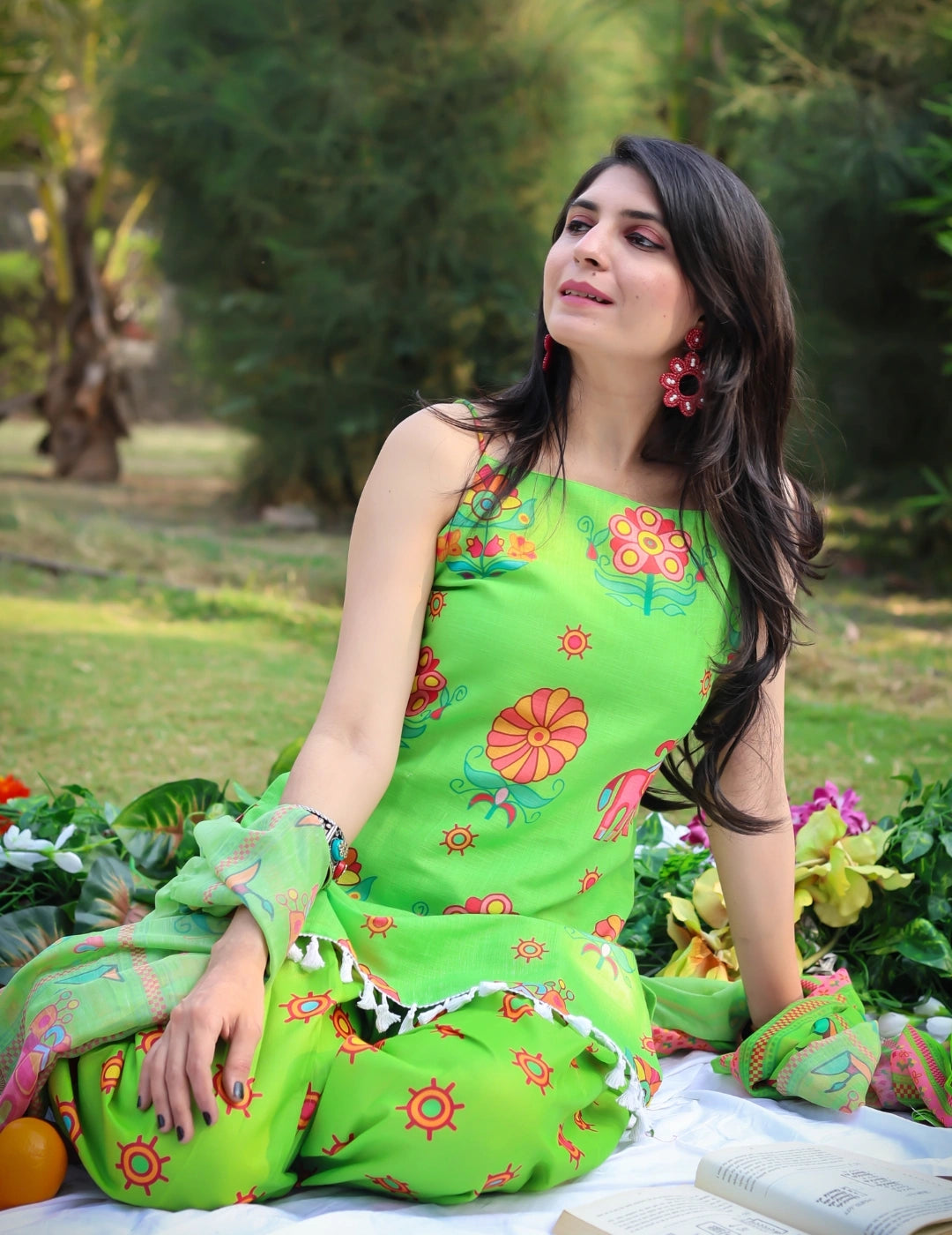 Linen Floral Print Summer Wear Sleeveless Straight Short Kurti Salwar With Dupatta set (paroot Green)