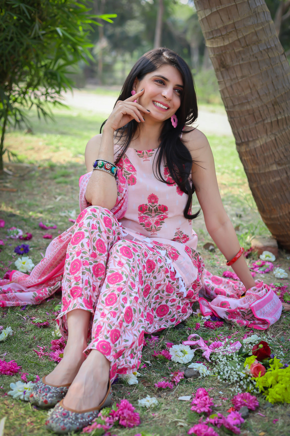 Linen Floral Print Summer Wear Sleeveless Straight Short Kurti Salwar With Dupatta set (Peach)