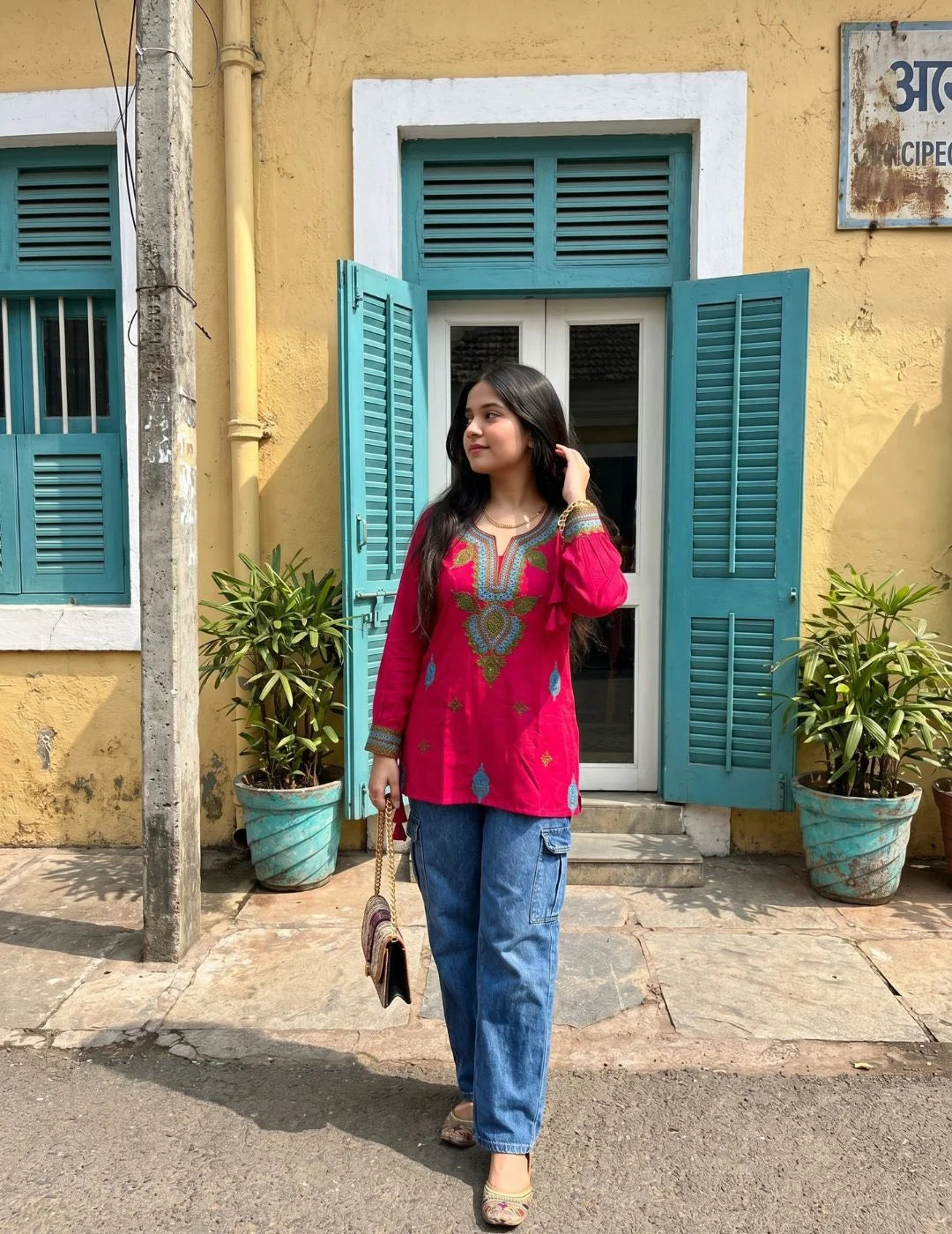 Pink Viscose Rayon Embroidered Straight Short Kurti
