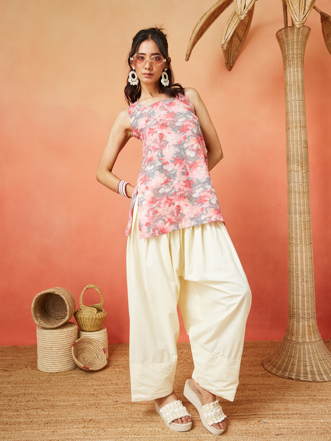 Grey Poly Rayon Floral Print Straight Short Kurti