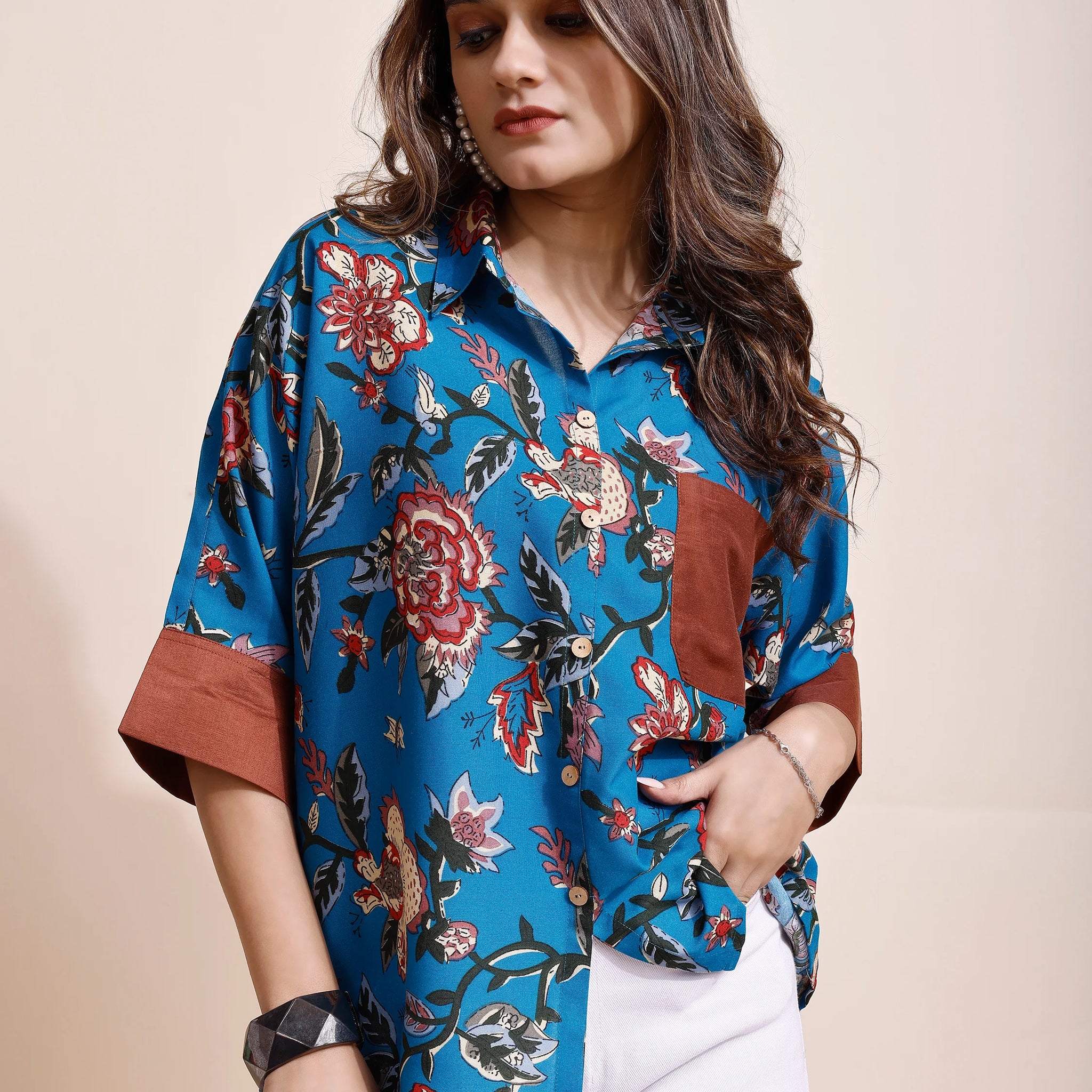 Rama Cotton Floral Print relex Fit Pocket Boxy Shirt Style Top