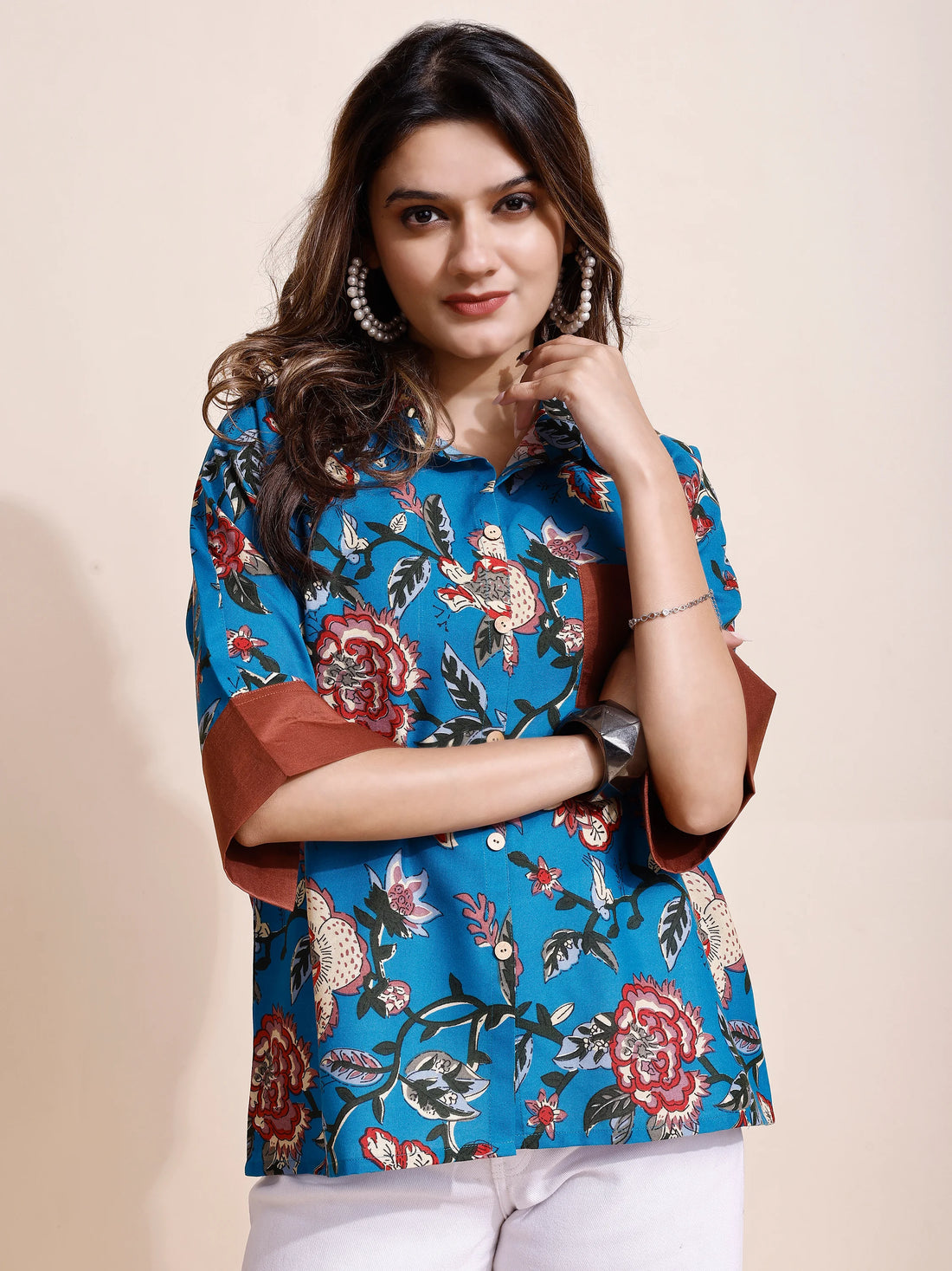 Rama Cotton Floral Print relex Fit Pocket Boxy Shirt Style Top