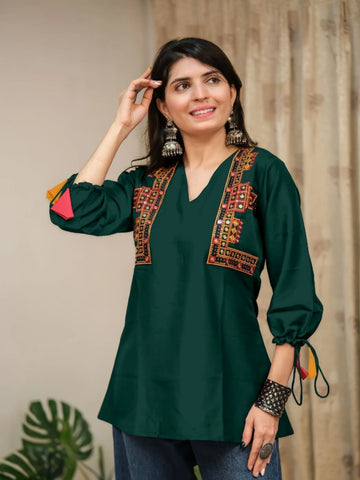 Bottle Green Cotton Silk Embroidered Straight Short Kurti