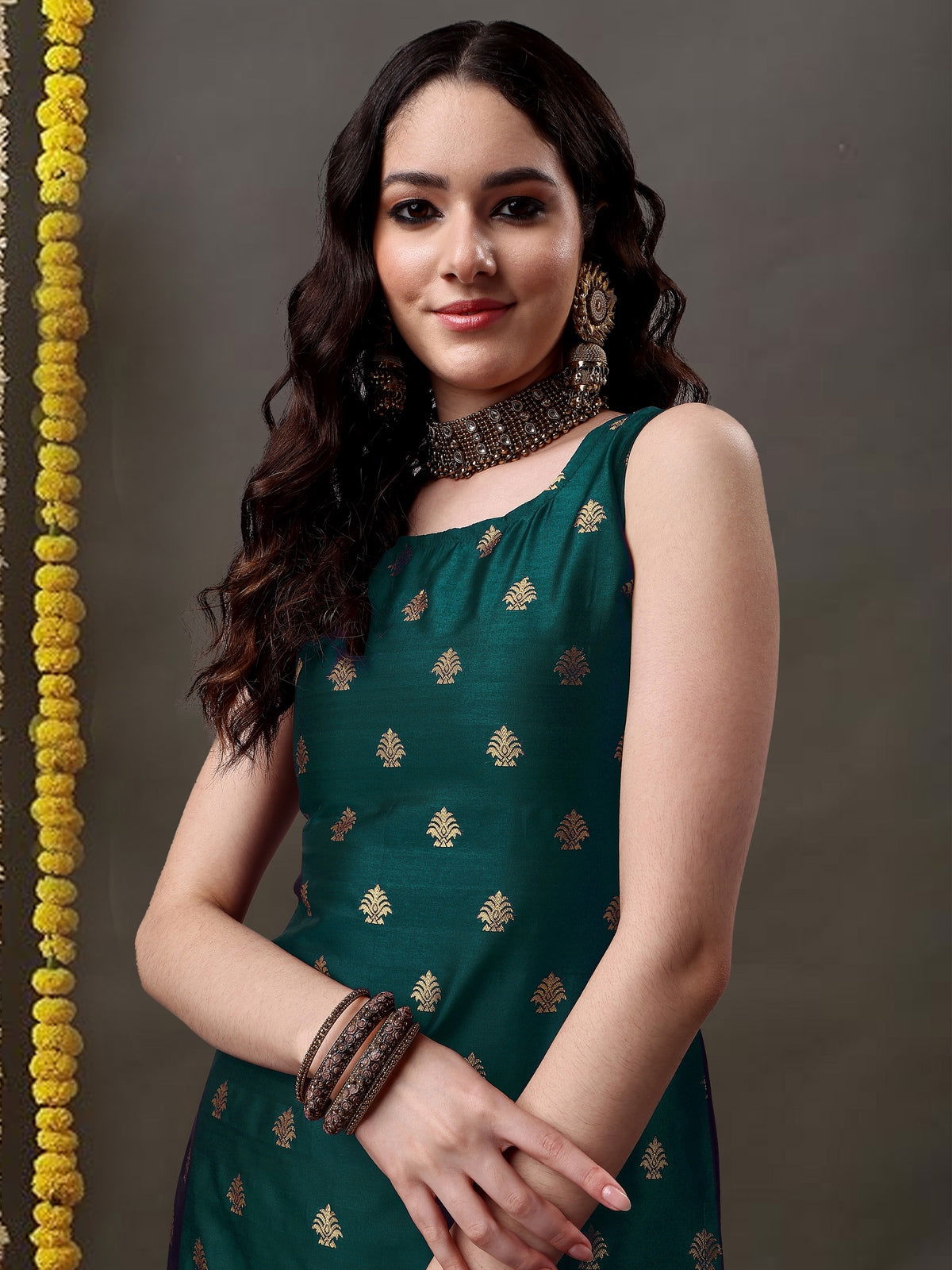 Youthnic - Silk Straight Kurta Salwar Pant With Banarasi Dupatta