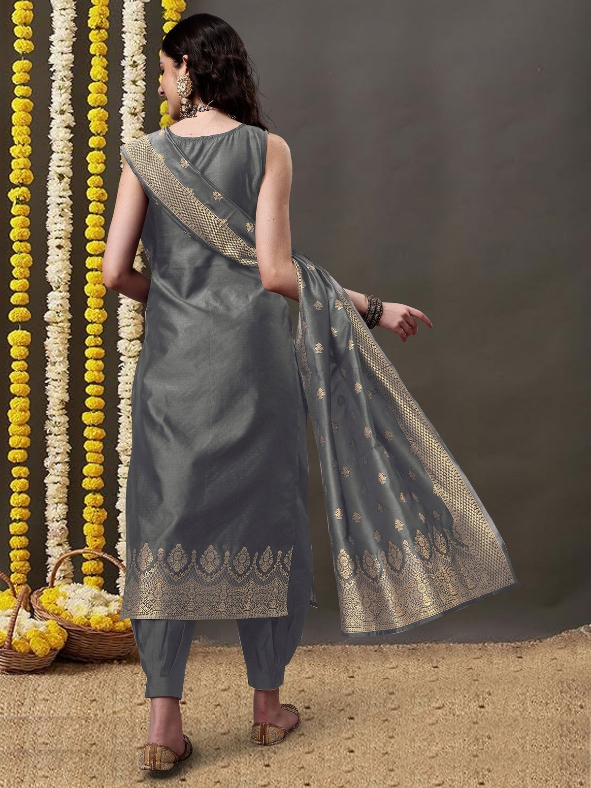 Youthnic - Silk Straight Kurta Salwar Pant With Banarasi Dupatta