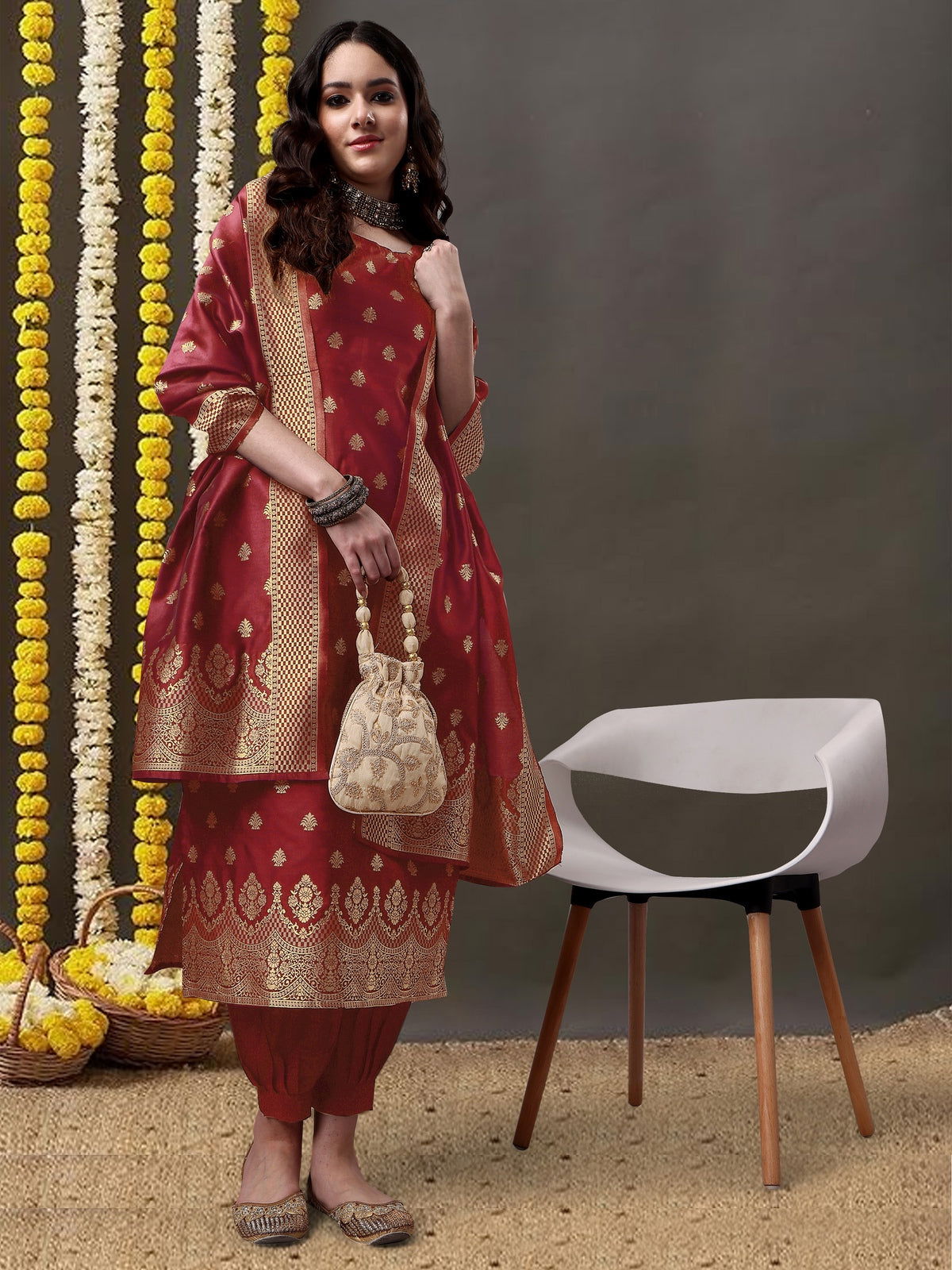 Youthnic - Silk Straight Kurta Salwar Pant With Banarasi Dupatta