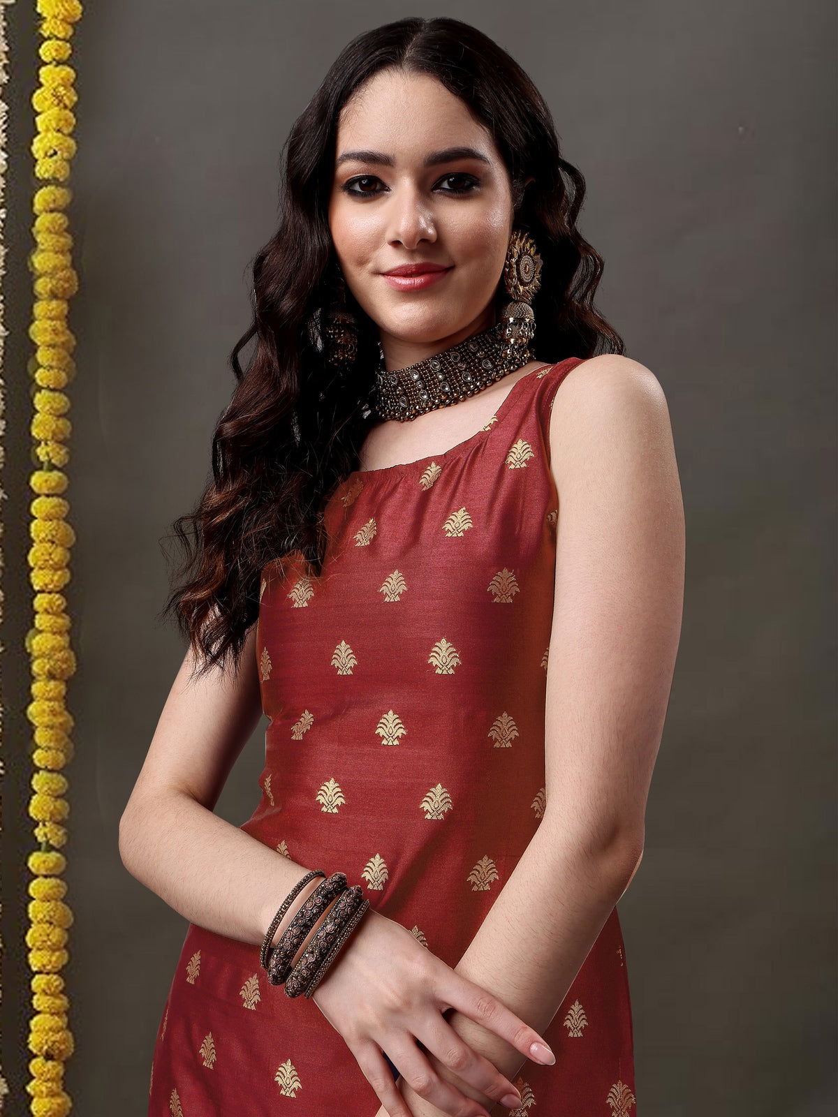Youthnic - Silk Straight Kurta Salwar Pant With Banarasi Dupatta