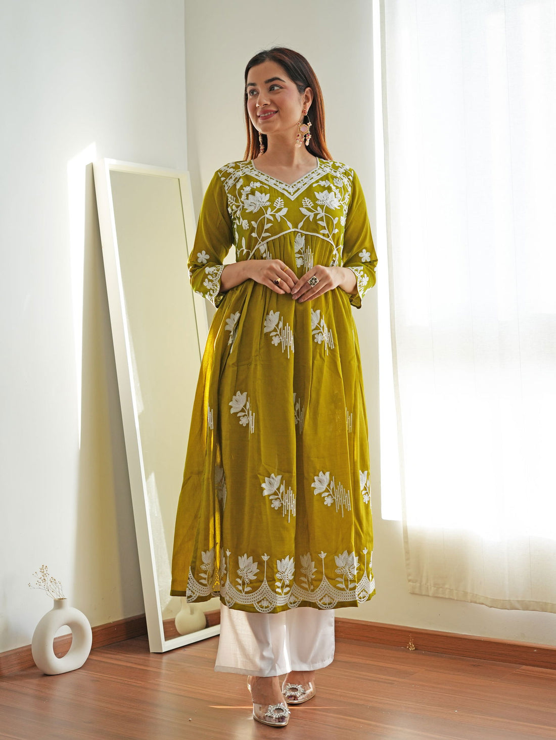 Youthnic - Vichitra Silk Chikankari Embroidered Naira Cut Kurta